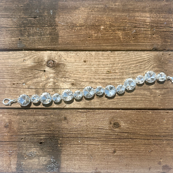 Rhinestone hat chain by BohoGroove, Big Time, featuring oversized clear rhinestones in graduated sizes on a silver-tone chain.
